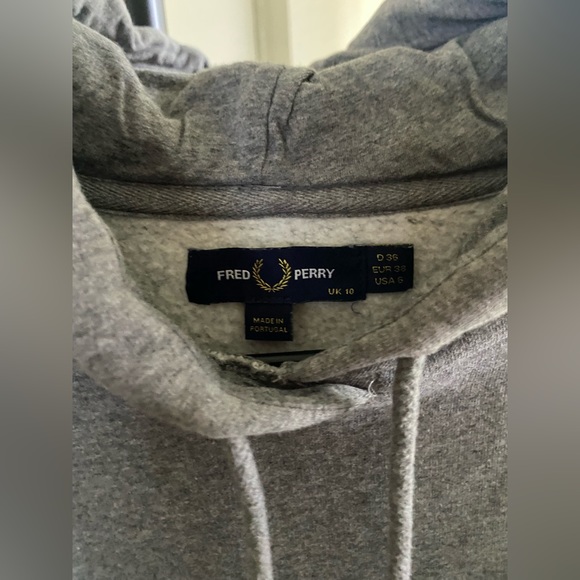 FRED PERRY UNISEX HOODIE - US6 - Picture 3 of 4